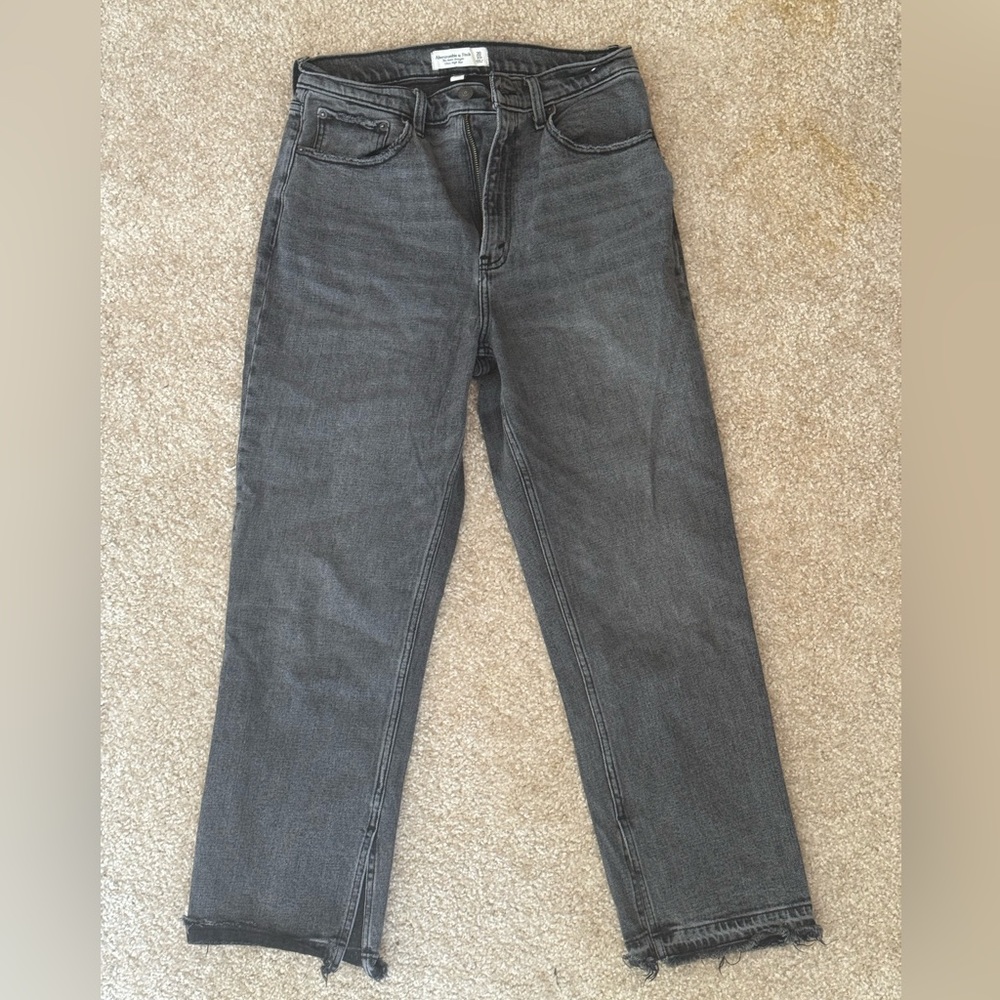 Abercrombie straight leg feel denim jeans